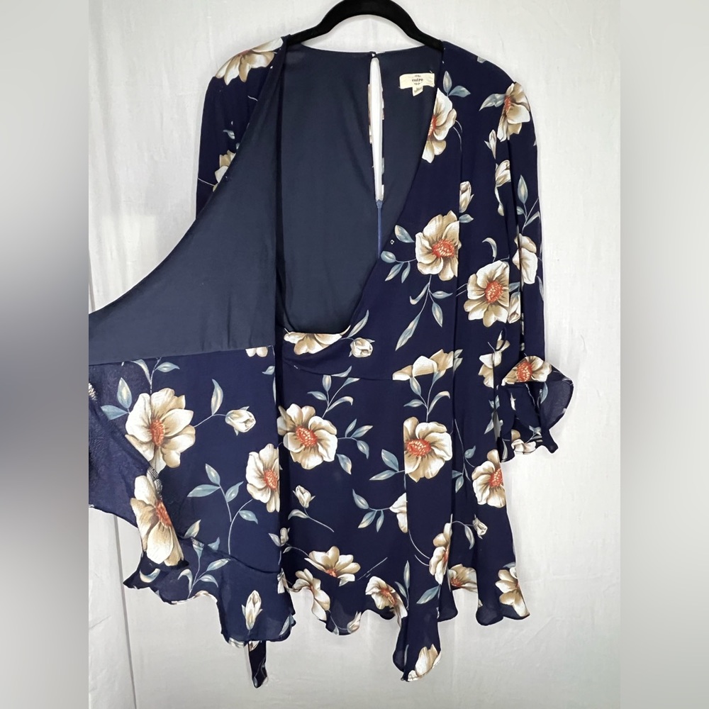 Navy Blue Floral Print Romper - Picture 3 of 5